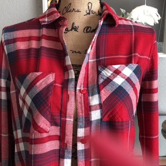 NWOT BP long sleeve Brit Nova Pattern Shirt Red - Picture 2 of 7